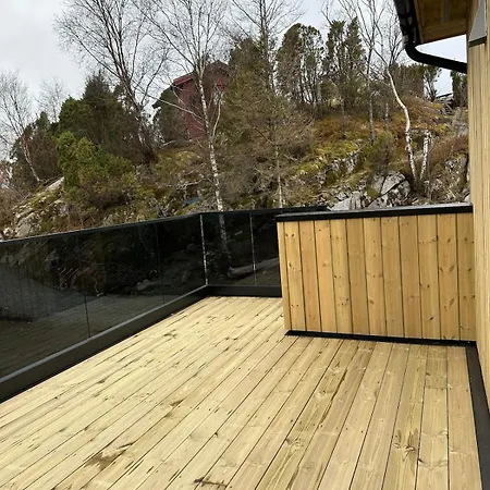 Large With Barbecue Hut, Sauna And Boat In * Skånevik